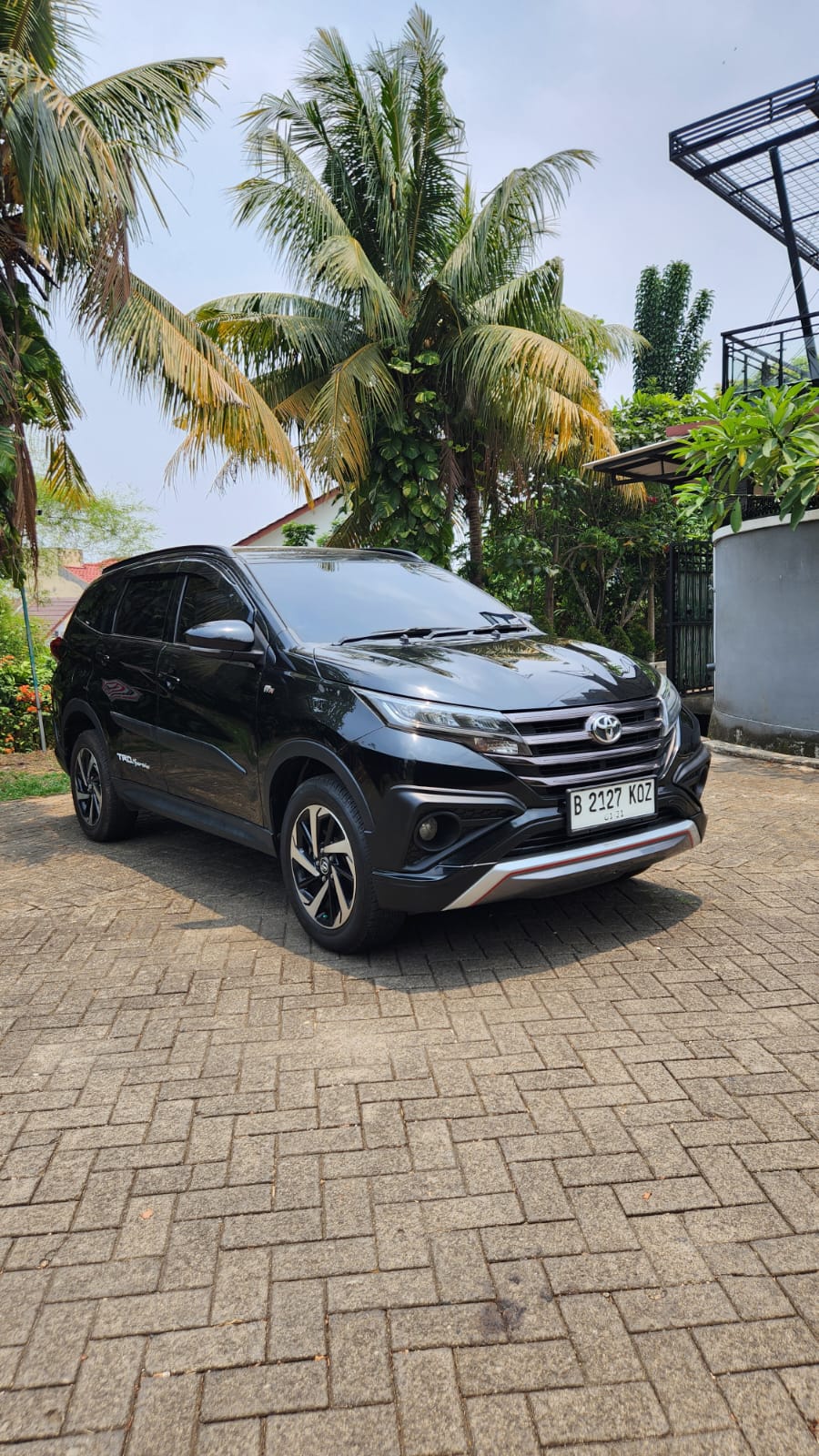 Galeri Toyota Rush S TRD 1.5 AT 2020 Hitam 14