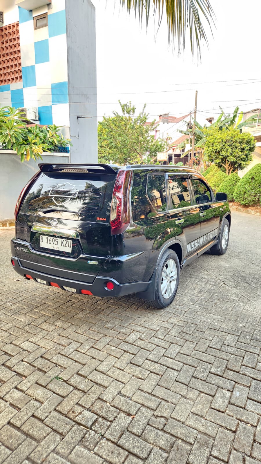 Galeri Nissan X-Trail ST 2.0 AT 10