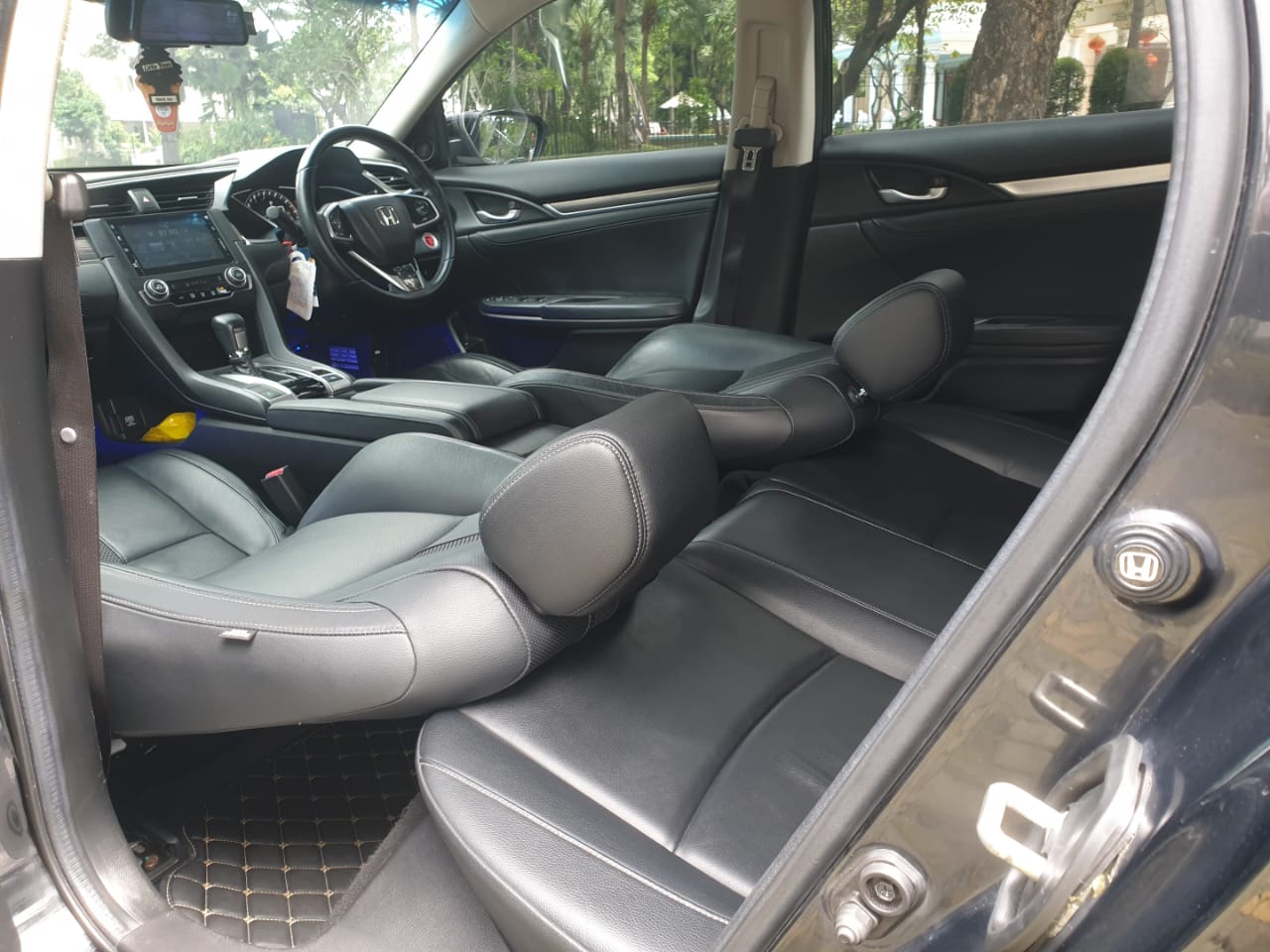 Galeri All New Honda Civic Turbo ES Sedan 1.5 2020 Hitam 16