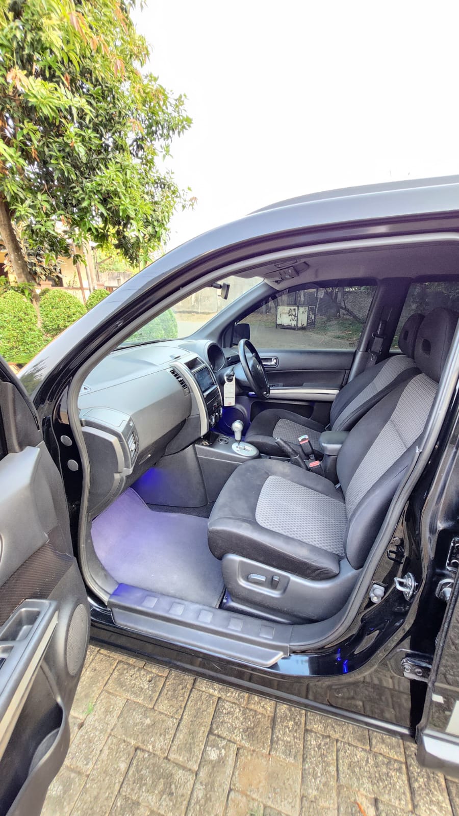 Galeri Nissan X-Trail ST 2.0 AT 5