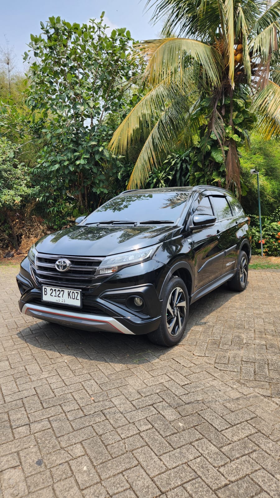 Galeri Toyota Rush S TRD 1.5 AT 2020 Hitam 11
