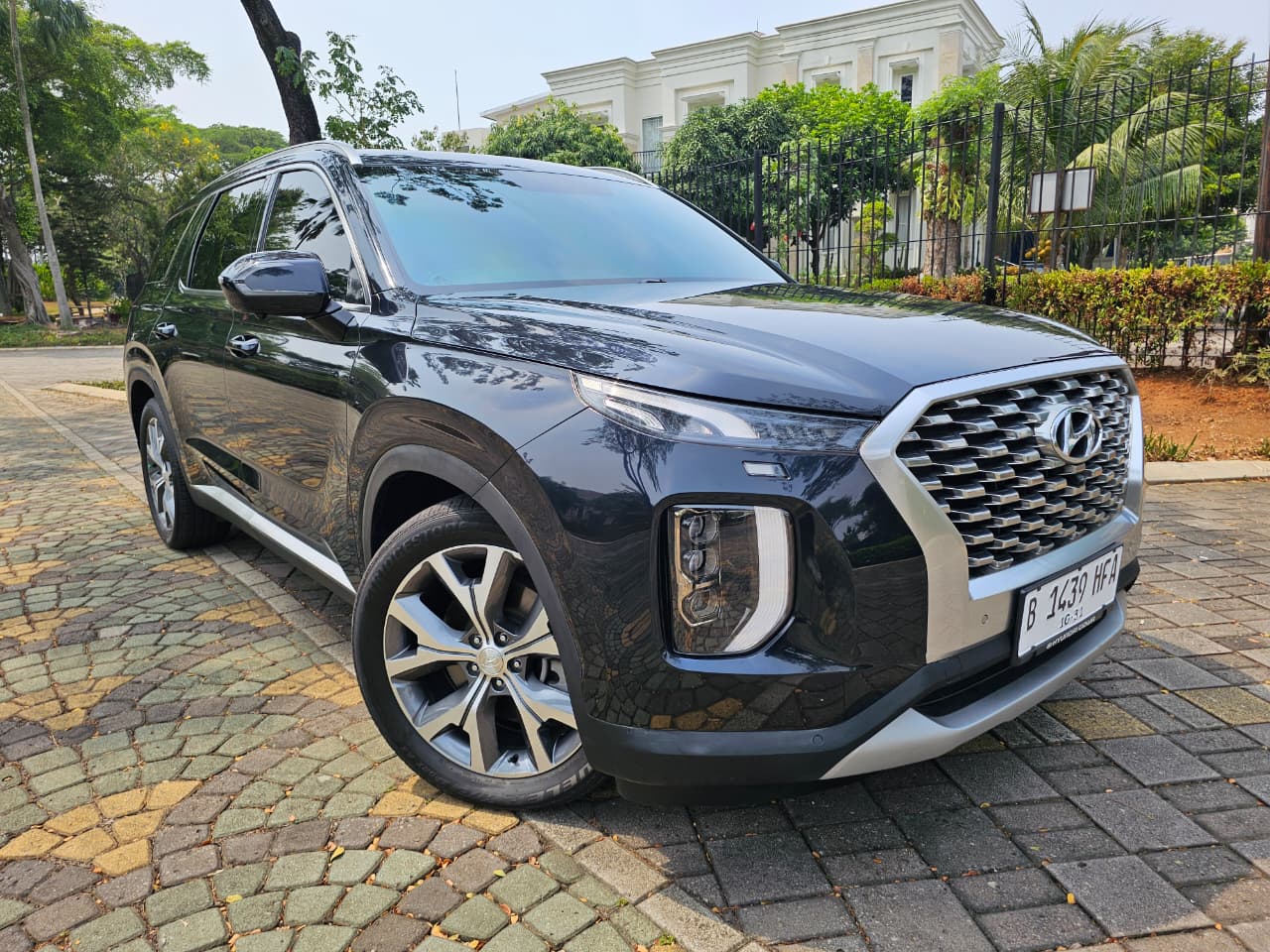 Galeri Hyundai Palisade Turbo Diesel Signature Luxury 2.2 AT 2021 Dark Blue Navy 7