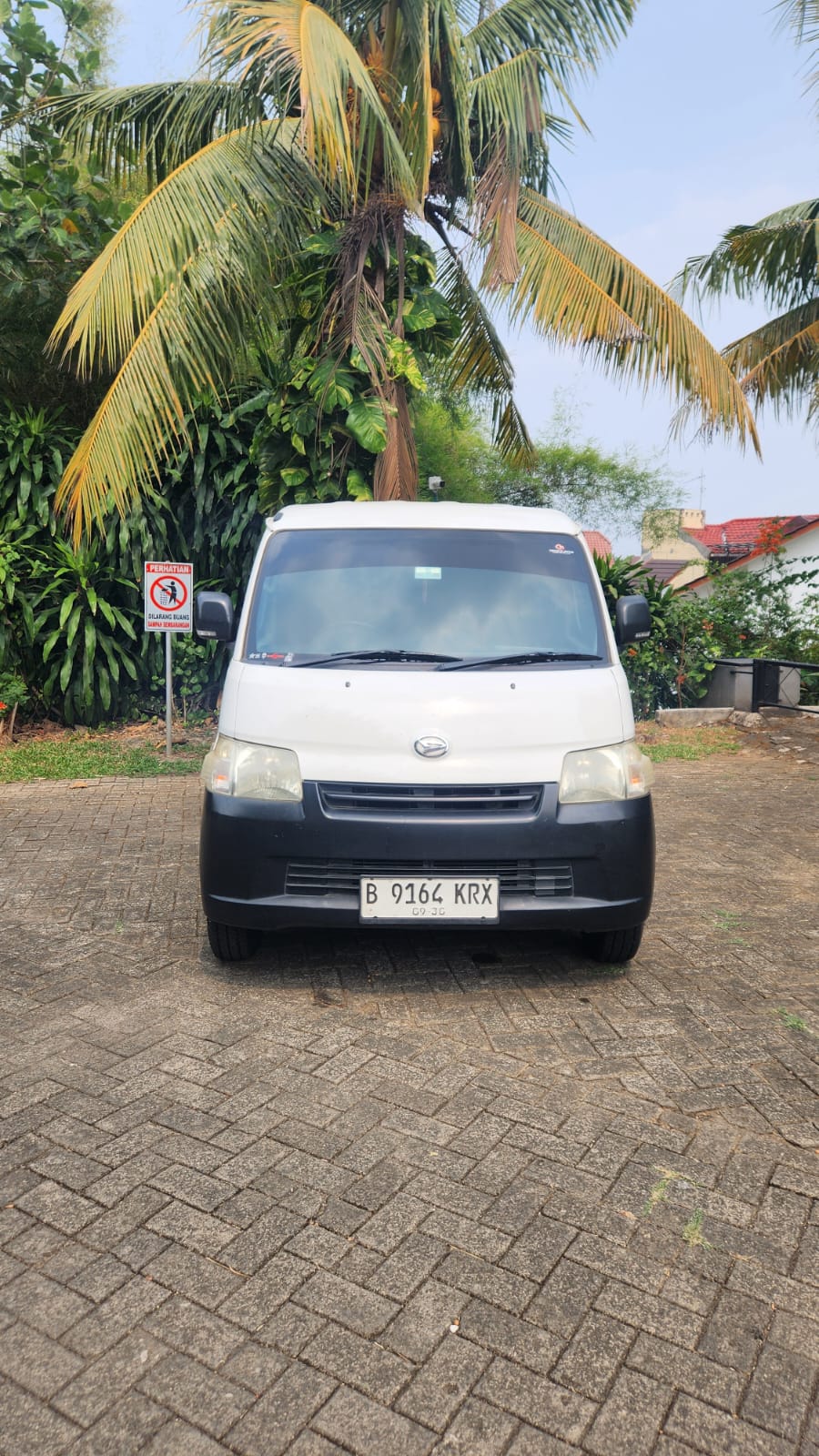 Daihatsu Gran Max Blind Van AC 1.3 MT